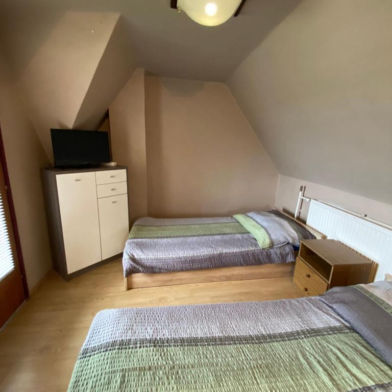 Tetőtéri hálószoba